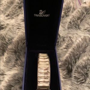 Women's AUTHENTIC Swarovski bangle silver